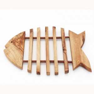 Dessous de plat en forme de poisson en bois d'olivier | Last Price Tunisie