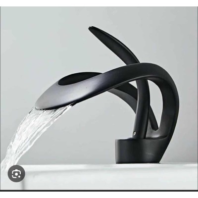 Robinet lavabo noir design cascade|Last Price Tunisie