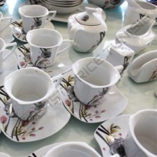 Service à Table Céramique pour 12 Personnes - Motif Gris et Rose